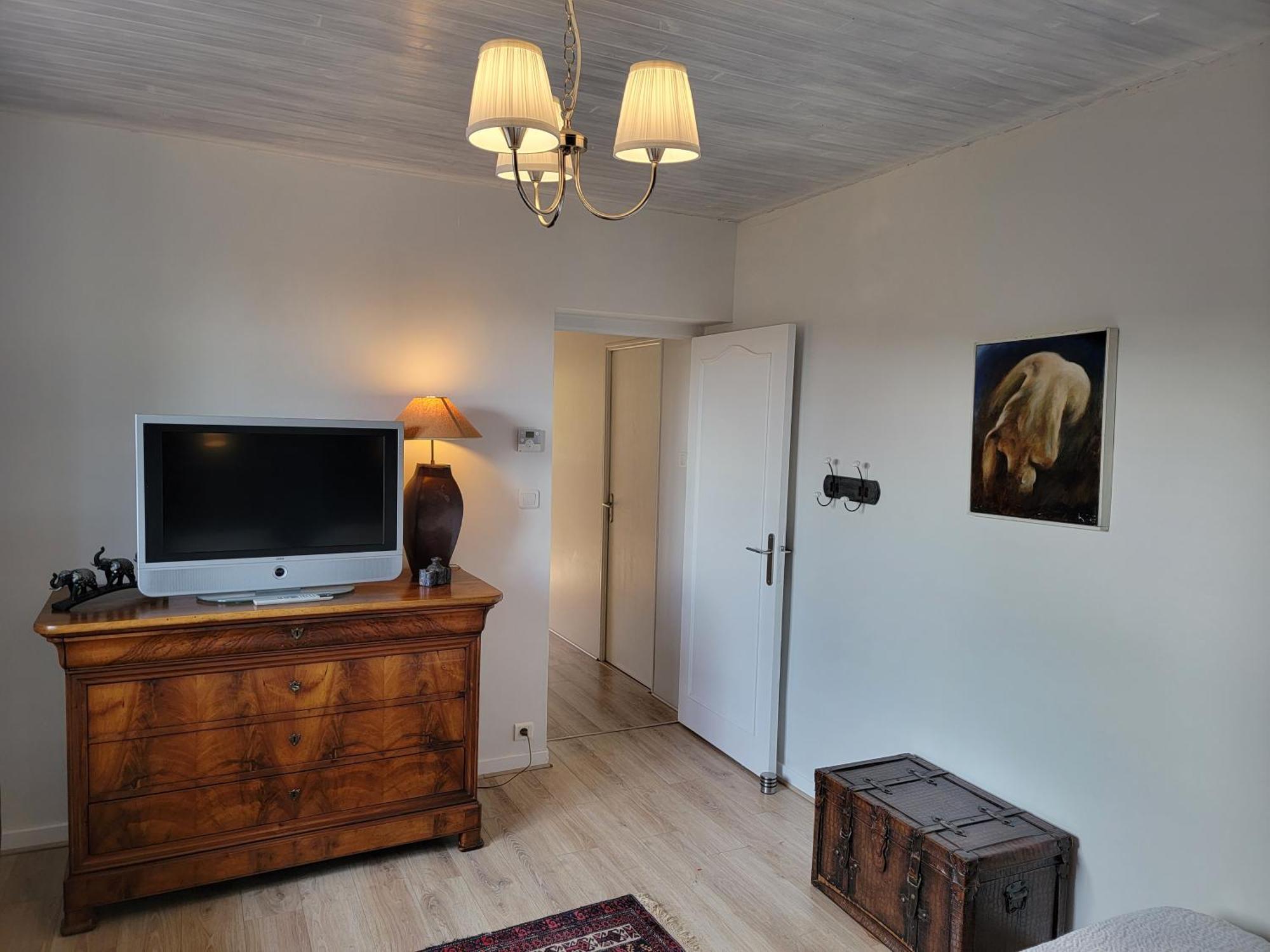 Hotel Domaine Bassy Saint-Gengoux-de-Scissé Esterno foto